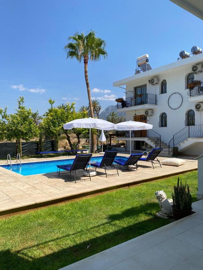 Templos Homes Cirénia Exterior foto